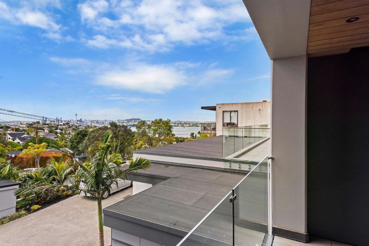 Fernz Motel & Apartments Birkenhead Auckland Exterior photo